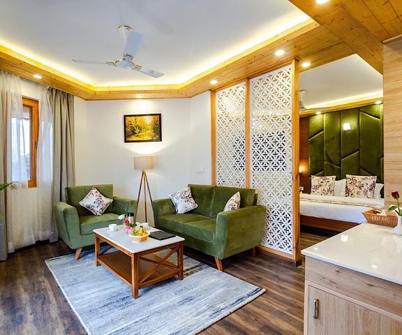Anand Vardhan Resorts Himachal Pradesh Kullu Room