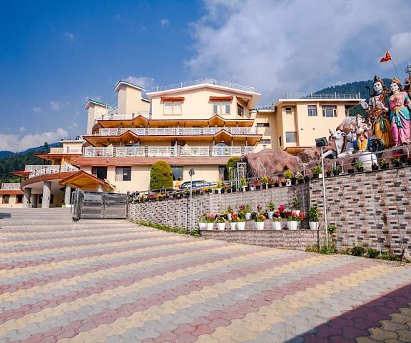 Anand Vardhan Resorts Himachal Pradesh Kullu Entrance