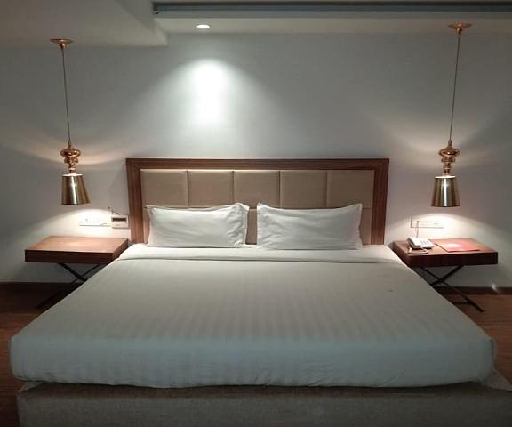 Hotel Amora Chhattisgarh Rajnandgaon Room
