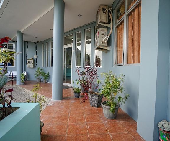 Super OYO 1844 Bravo Residence Bangka-Belitung Pangkalpinang Exterior Detail