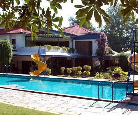 Best Western Resort Country Club Haryana Manesar Pool
