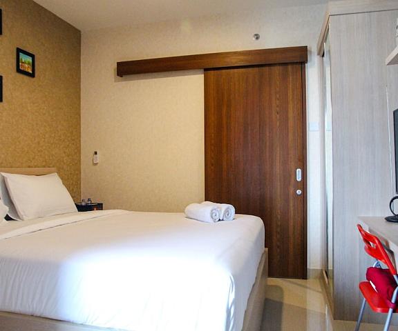 Minimalist and Comfy 1BR Grand Kamala Lagoon Apartment West Java Bekasi Room