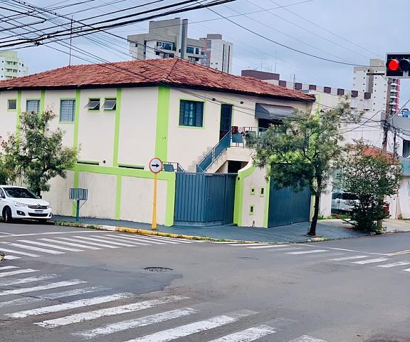 pousada vila universitaria Sao Paulo (state) Bauru Facade