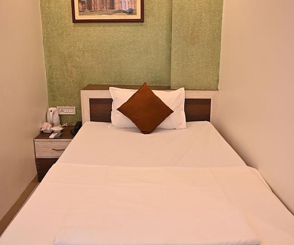 Hotel Gitanjali Maldah West Bengal Malda Room