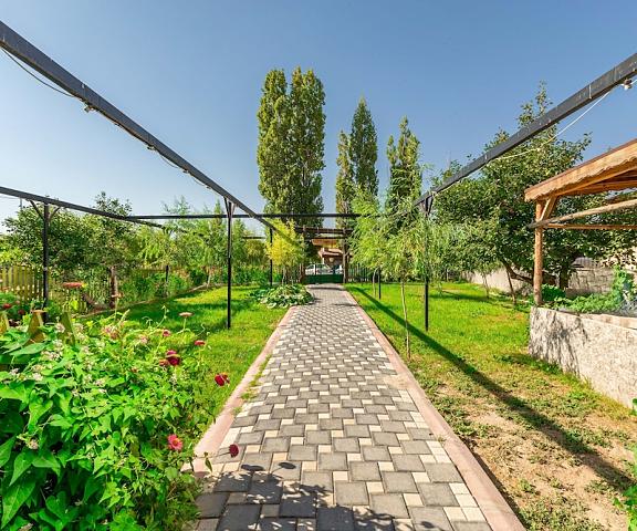 Haciasik Konagi Nevsehir Avanos Garden