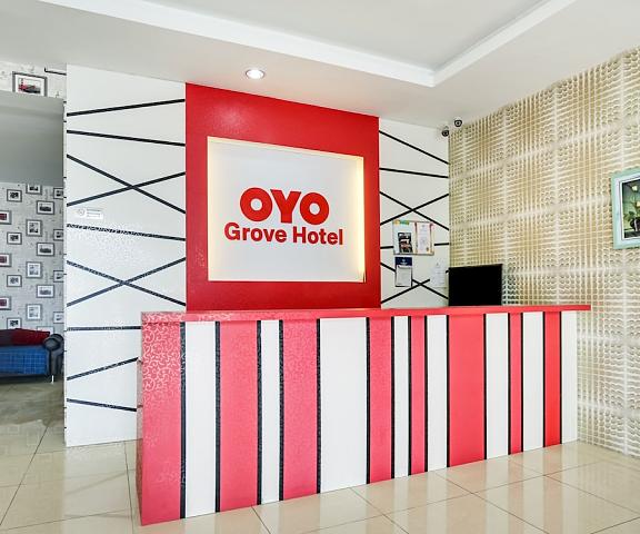OYO 89583 Grove Hotel Selangor Kajang Reception