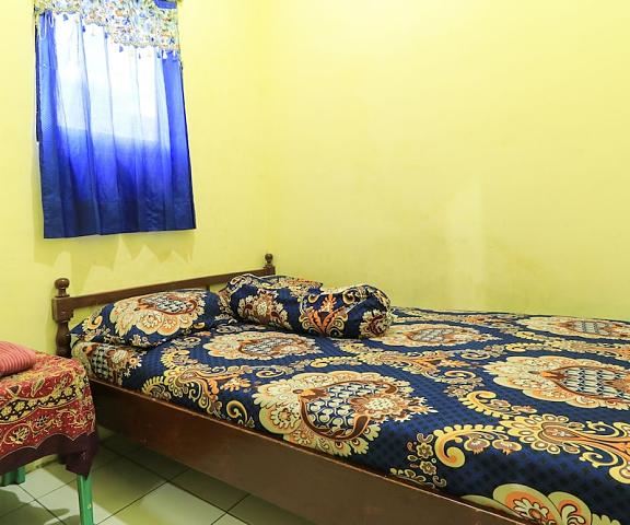 Dharmawati Homestay East Java Sidoarjo Room