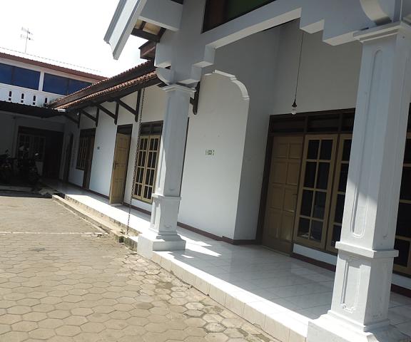 Hotel Sejahtera Central Java Kebumen Exterior Detail