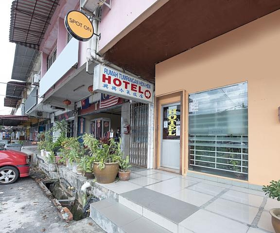 Spot On 90305 Hen Hen Hotel Johor Kulai Exterior Detail