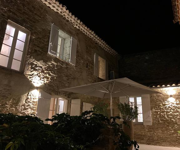 La Maison des Vendangeurs Occitanie Martignargues Facade