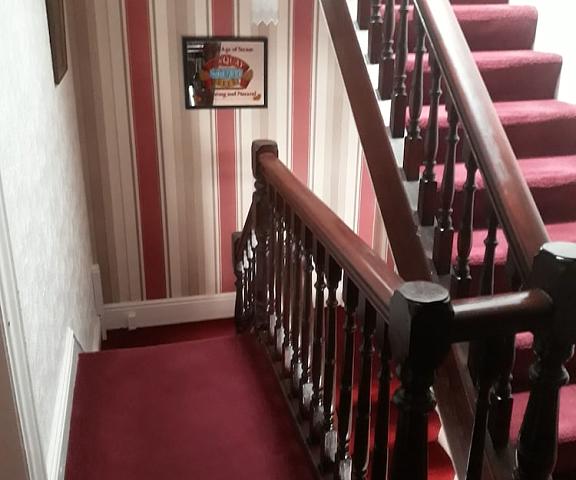 Glenavon Guesthouse Wales Llandudno Staircase