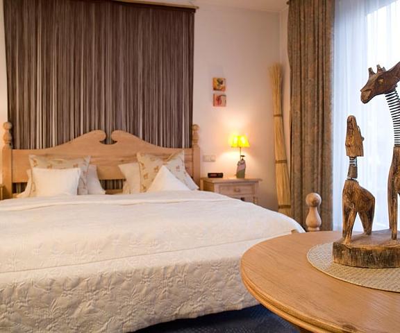 Hotel Lessing North Rhine-Westphalia Dusseldorf Room