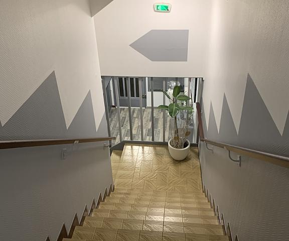 Hotel bon accueil Auvergne-Rhone-Alpes Oyonnax Staircase
