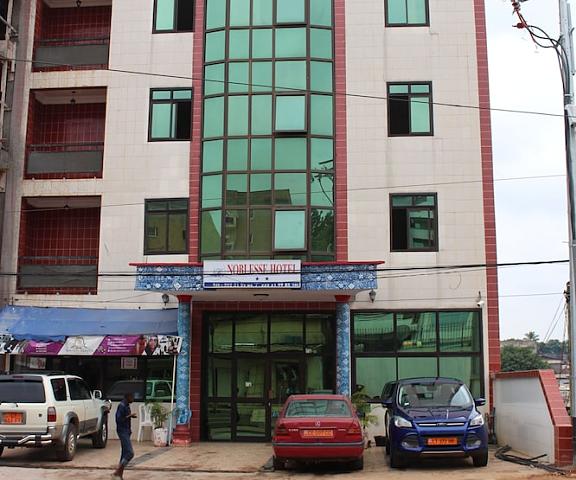 Noblesse Hotel null Yaounde Facade