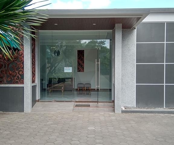 Alzara Hotel Central Java Magelang Entrance