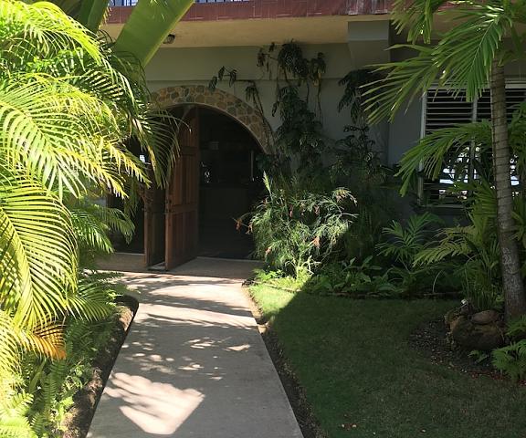 Almond Tree Hotel Resort null Corozal Entrance