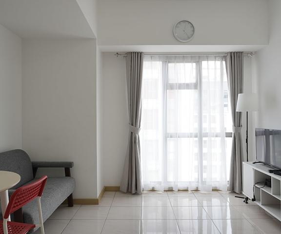 Elegant 1Br Apartment At M-Town Residence Near Summarecon Mall West Java Serpong Interior Entrance