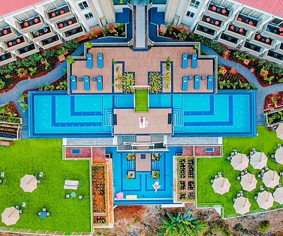 The Cliff Resort & Spa Maharashtra Panchgani Pool