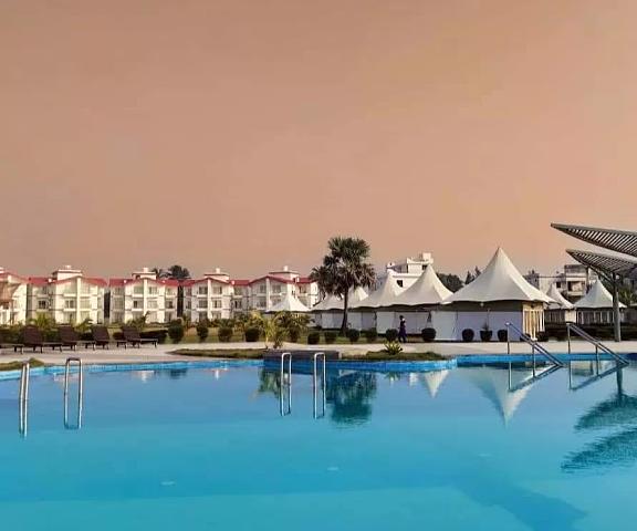 Luxury Banyan Tree Resort West Bengal Mandarmoni Pool