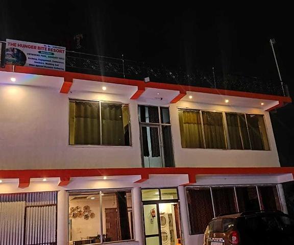 OYO Flagship The Hunger Bite Resort Bihar Bodhgaya Facade