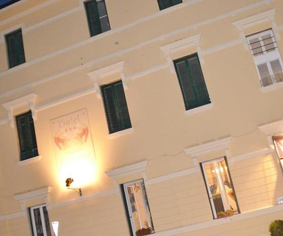 Hotel Soggiorno Athena Tuscany Pisa Exterior Detail