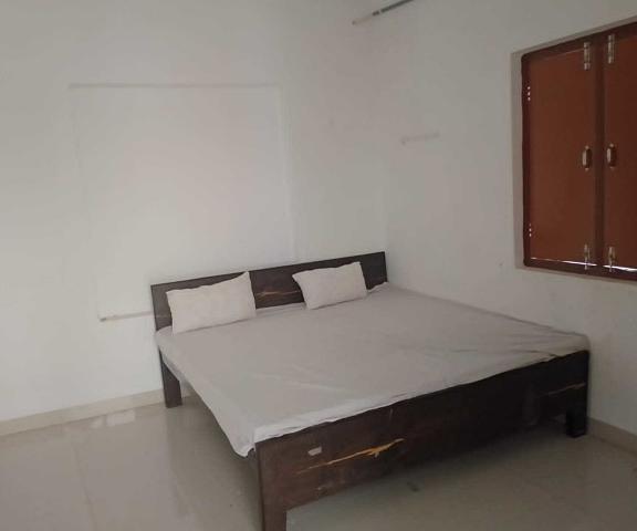 OYO RK Guest House Uttar Pradesh Moradabad Room