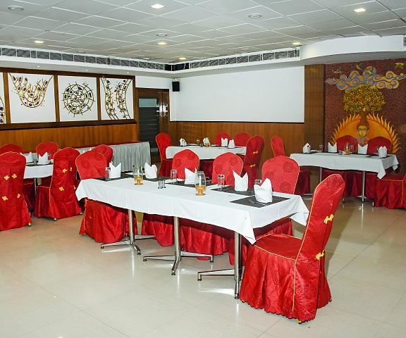 Hotel Priya Rajasthan Jaisalmer Food & Dining