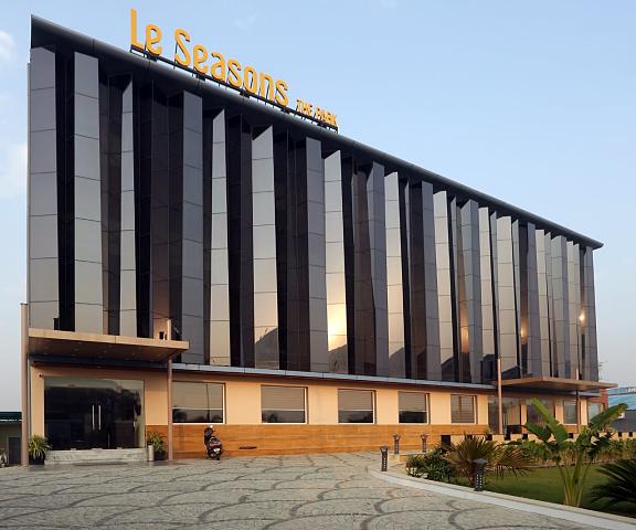 Le Seasons Park Uttar Pradesh Noida Hotel Exterior