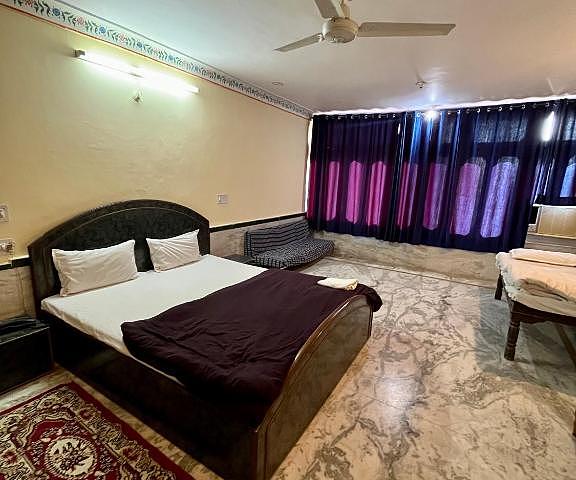 New Peacock Resort Rajasthan Pushkar Deluxe Ac Double Bed Room