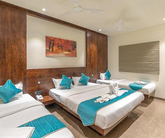 Hotel Devgiri Maharashtra Kolhapur Executive Four Bed AC Room