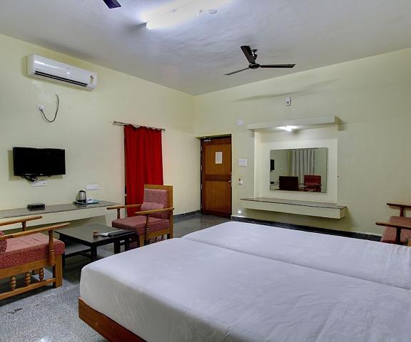 Kanthi Resorts Badami Karnataka Bagalkot Room