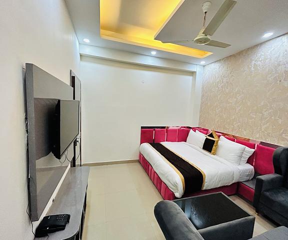 Shree Jee Hotel Haryana Faridabad Room