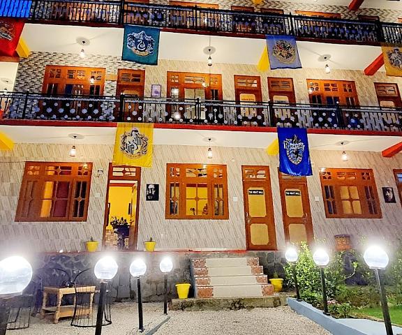 Hogwartz Hostel Himachal Pradesh Kullu Facade