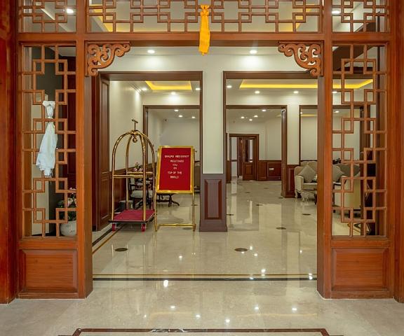 Hotel Gyalpo Residency - A Mountain View Luxury Hotel in Leh Jammu and Kashmir Leh Interior Entrance