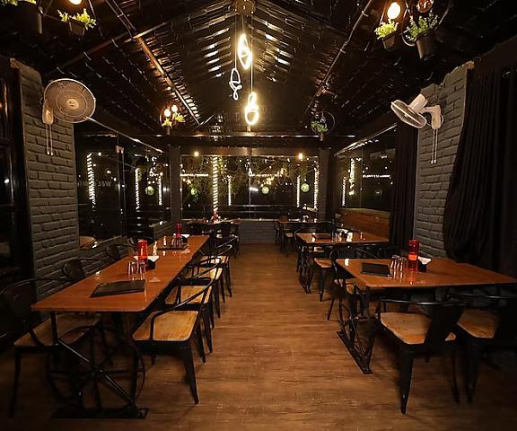 The Sky Comfort Shiv Ashray Resort Rajasthan Nathdwara Food & Dining