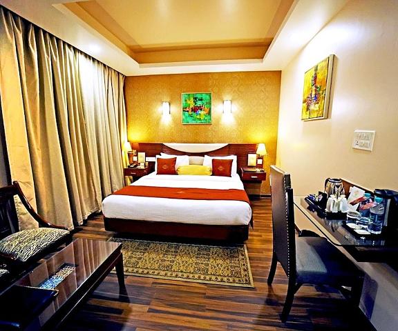 The Red Velvet Hotel Samarpan Bihar Patna Room