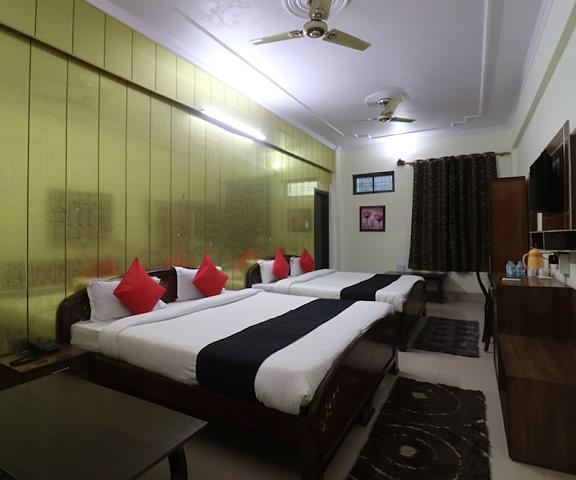 Hotel Mandakini Uttaranchal Pauri Room