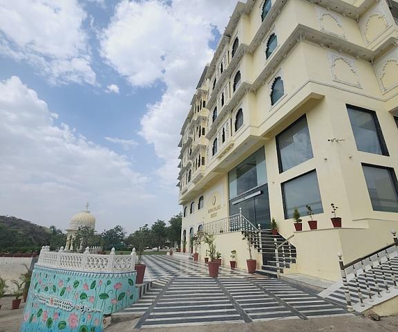 Mewar palace resort and spa Rajasthan Udaipur Terrace