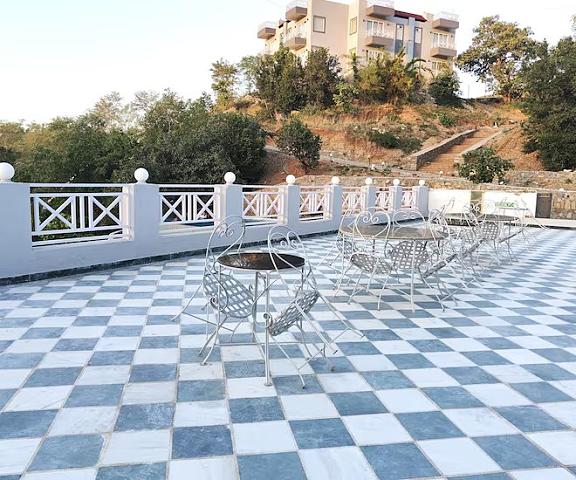The Sky Imperial Pavoreal Jungle Resort Rajasthan Kumbhalgarh Hotel View