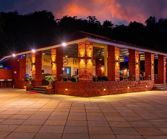 Chinar Wood Resort Dapoli Maharashtra Dapoli Restaurant