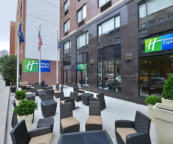 Holiday Inn Express New York - Manhattan West Side, an IHG Hotel New York New York Interior Entrance
