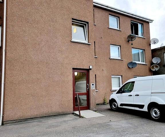 Lovely 2 bed with free parking Scotland Inverness Exterior Detail