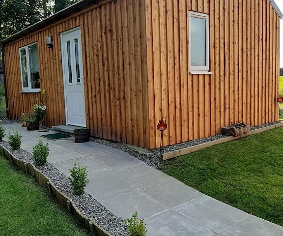 Beautiful Studio Chalet in the Highland Scotland Inverness Exterior Detail