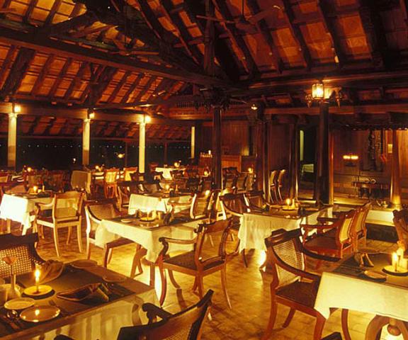 Kumarakom Lake Resort Kerala Kumarakom Food & Dining