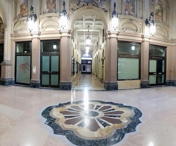Cosmopolitan Central Rooms Emilia-Romagna Bologna Interior Entrance