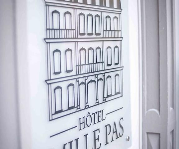 Hotel Mille pas Auvergne-Rhone-Alpes Voiron Entrance