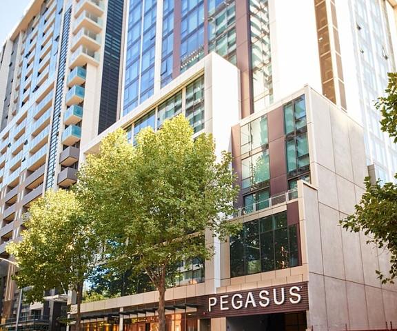 Pegasus Apart'Hotel Victoria Melbourne Facade