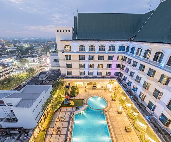 Grand Jatra Hotel Pekanbaru Riau Pekanbaru Exterior Detail