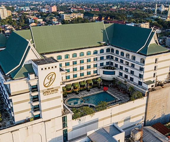 Grand Jatra Hotel Pekanbaru Riau Pekanbaru Facade