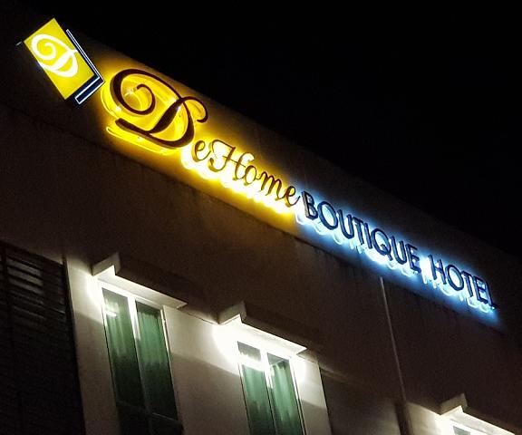 DeHome Boutique Hotel Sarawak Kuching Facade